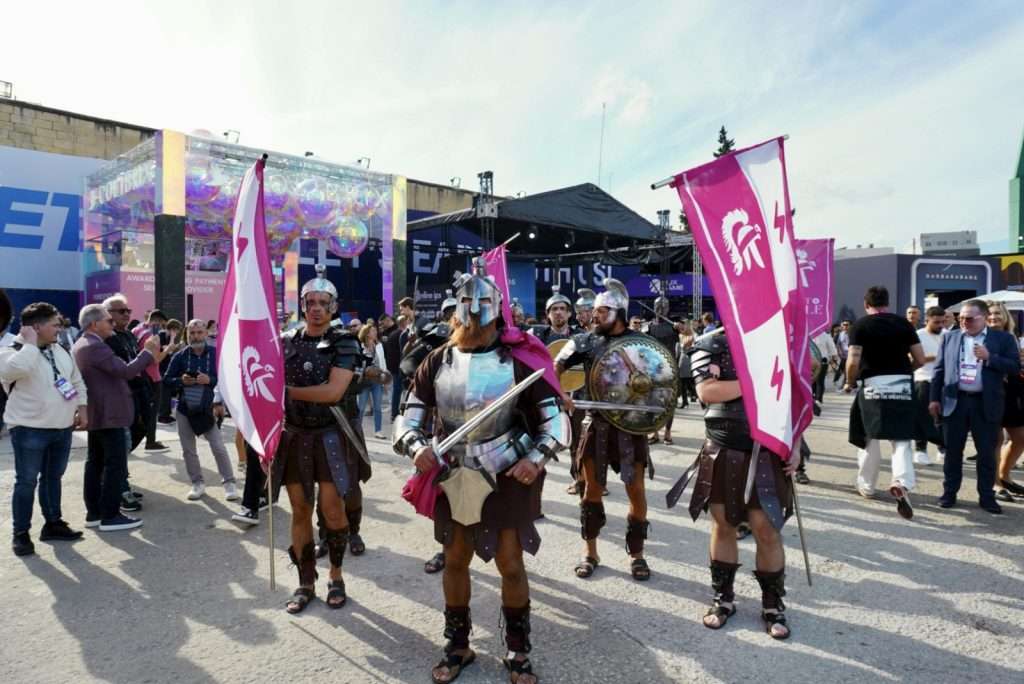 Azafatas de Wira en un evento